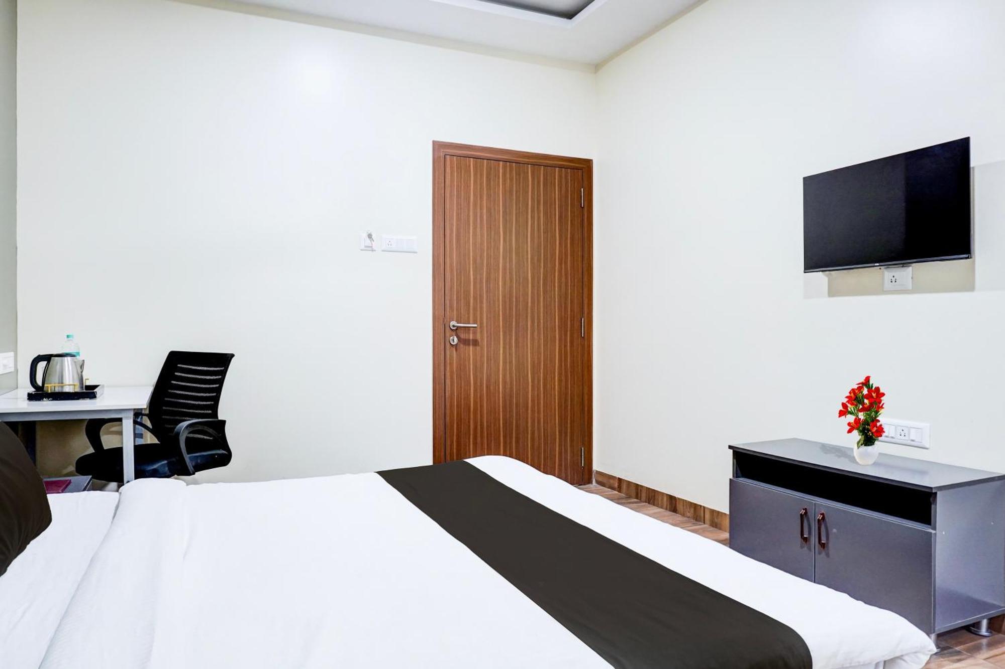 Super Collection O Pashan-Sus Road Baner Formerly Grey Stone Pune Exterior foto